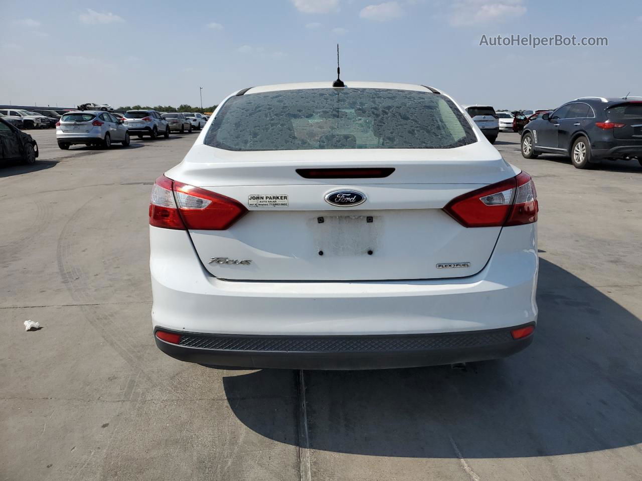 2013 Ford Focus S White vin: 1FADP3E24DL178738