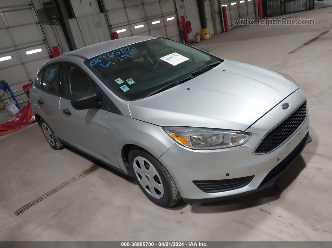 2016 Ford Focus S Silver vin: 1FADP3E24GL349010