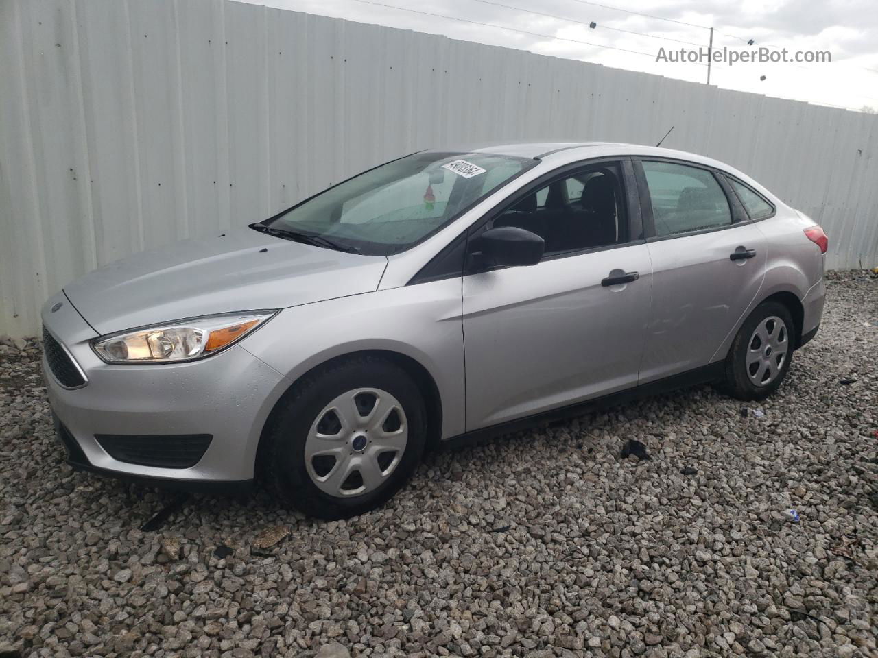 2017 Ford Focus S Silver vin: 1FADP3E24HL253525