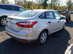 2014 Ford Focus S Серебряный vin: 1FADP3E25EL415707