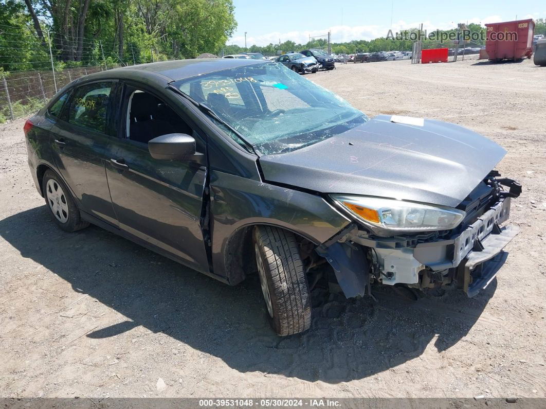 2015 Ford Focus S Gray vin: 1FADP3E26FL312264