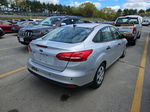 2016 Ford Focus S vin: 1FADP3E27GL373673