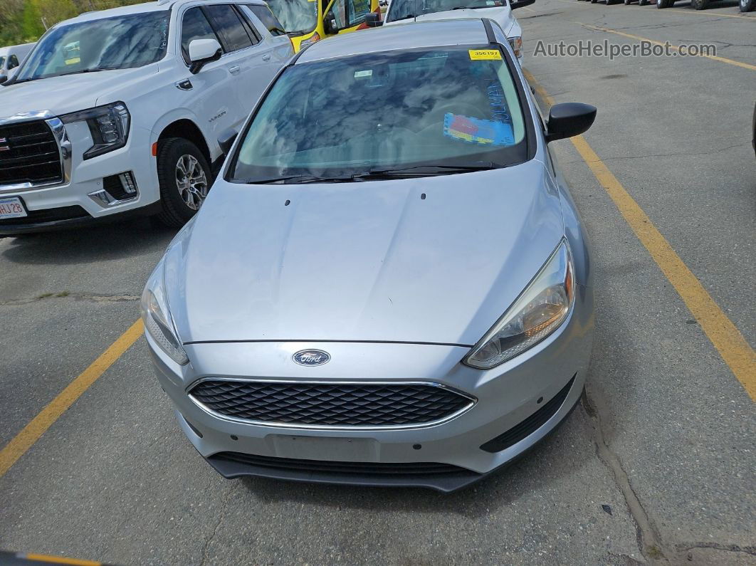 2016 Ford Focus S vin: 1FADP3E27GL373673