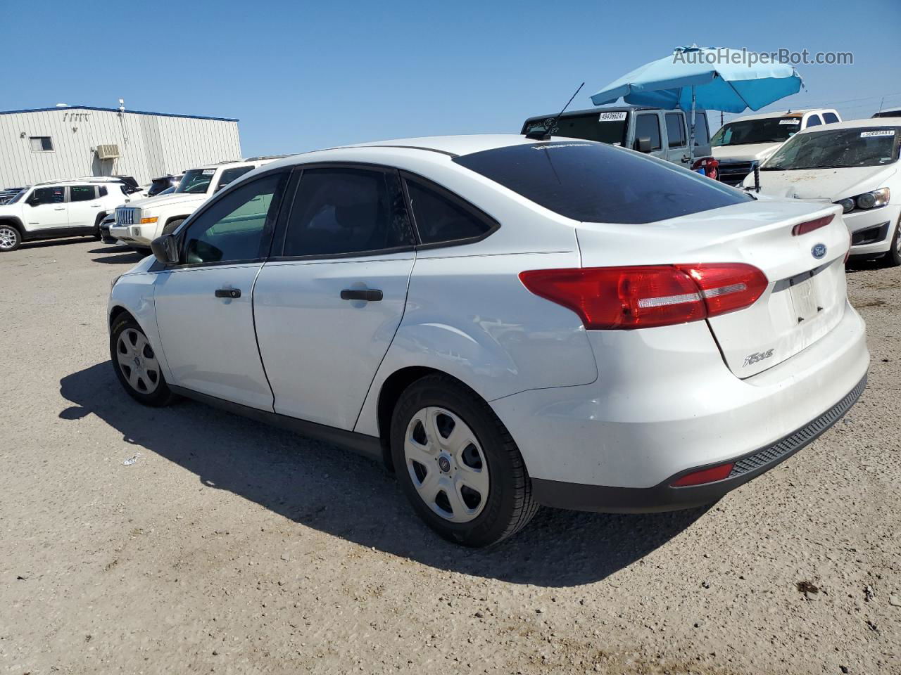 2017 Ford Focus S White vin: 1FADP3E28HL214842