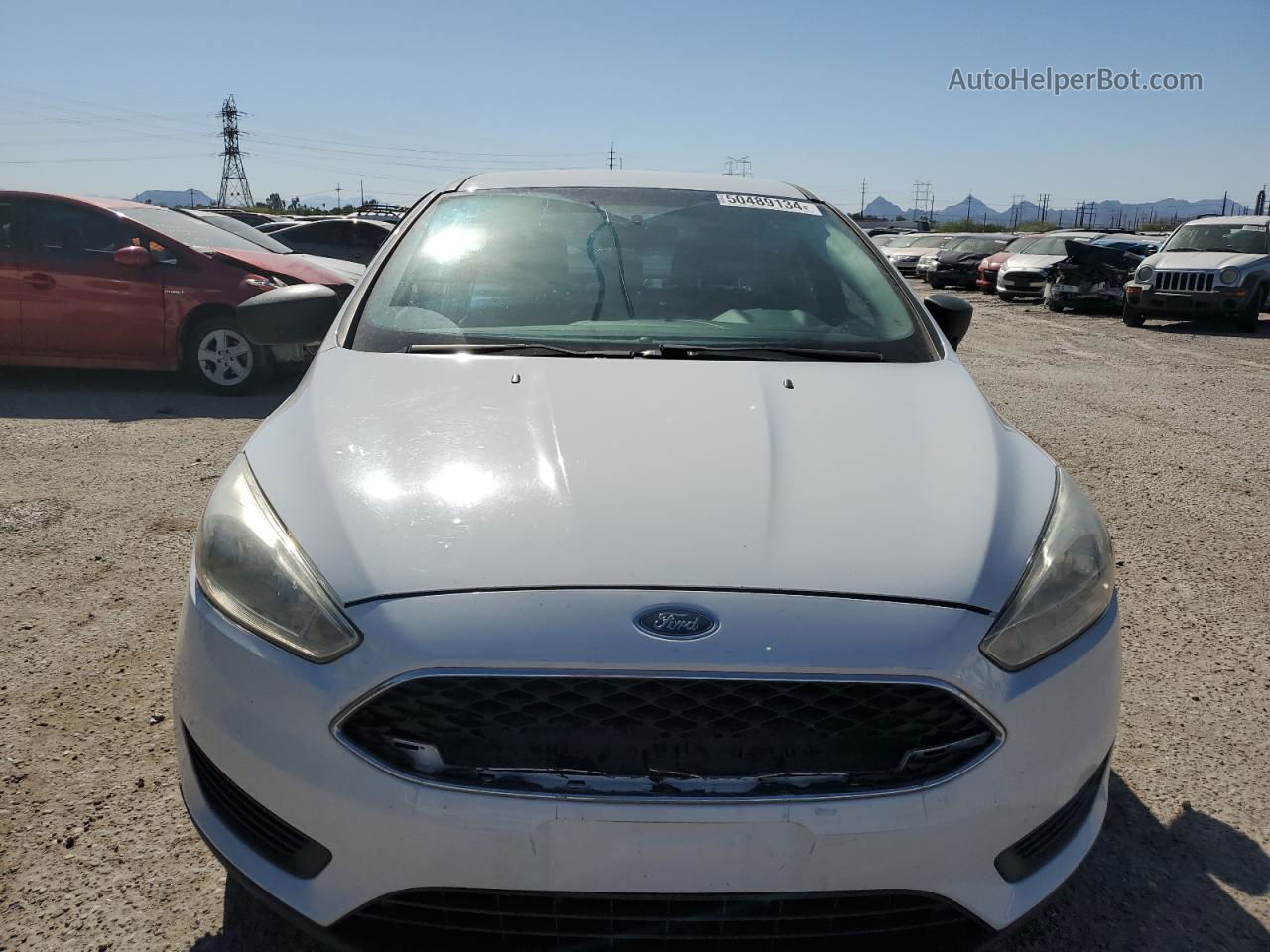 2017 Ford Focus S White vin: 1FADP3E28HL214842