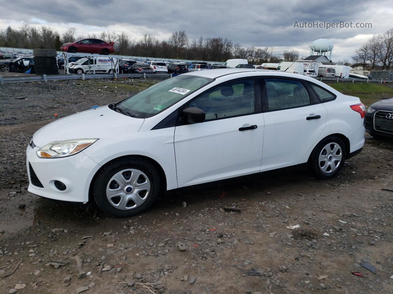 2014 Ford Focus S White vin: 1FADP3E29EL414740