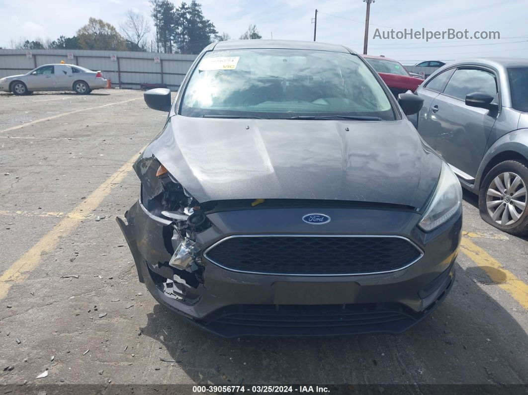 2017 Ford Focus S Gray vin: 1FADP3E29HL256341