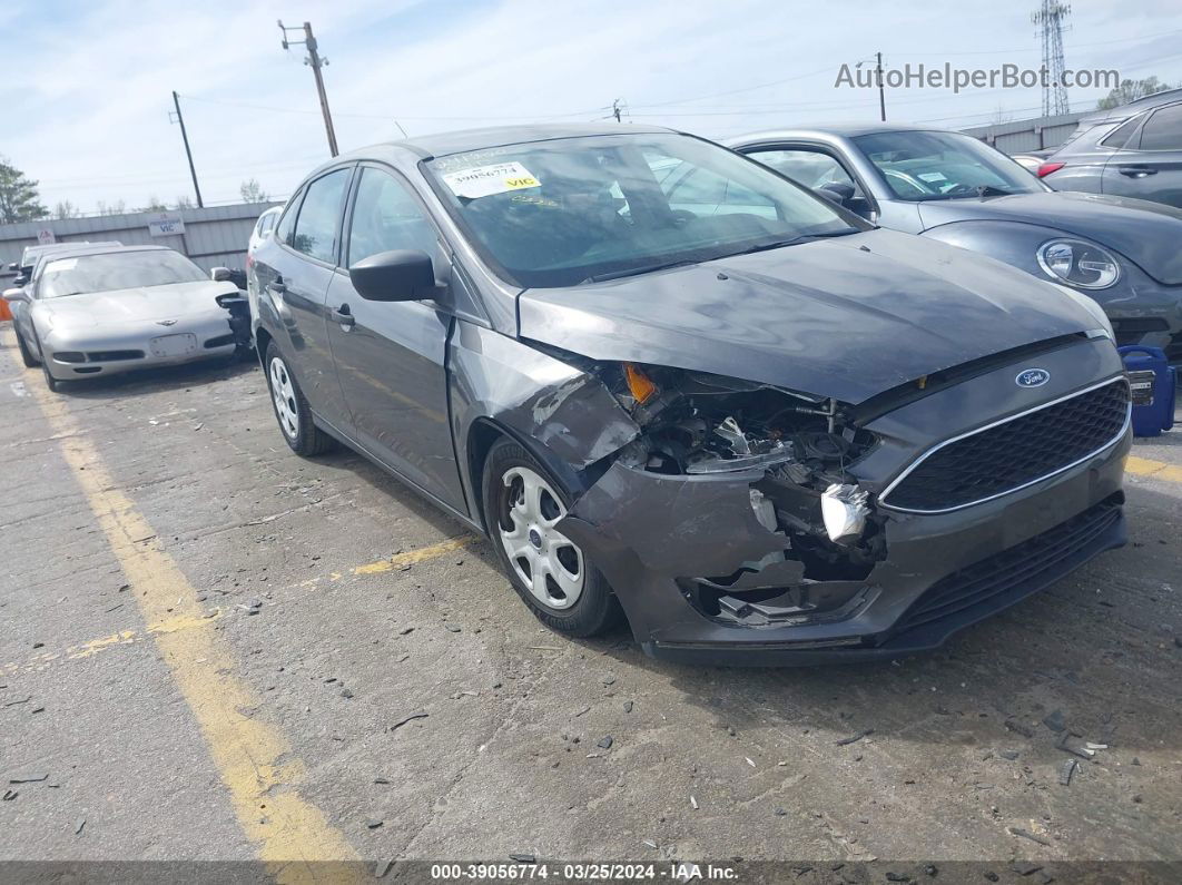 2017 Ford Focus S Gray vin: 1FADP3E29HL256341