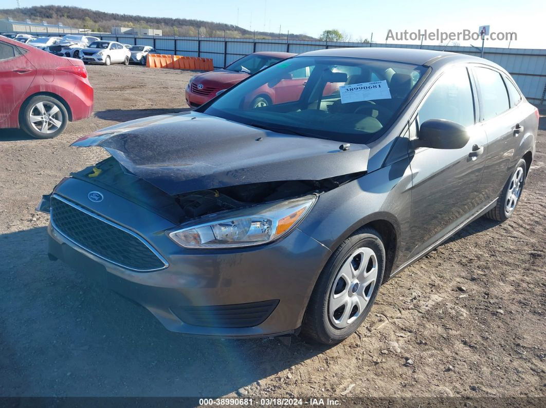 2018 Ford Focus S Gray vin: 1FADP3E29JL216606