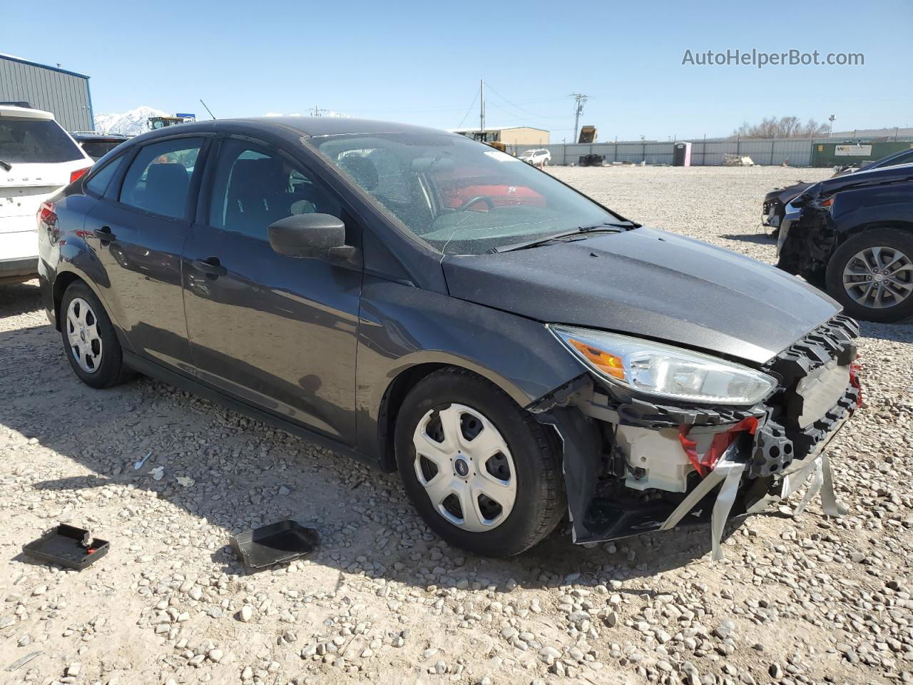 2016 Ford Focus S Gray vin: 1FADP3E2XGL315251