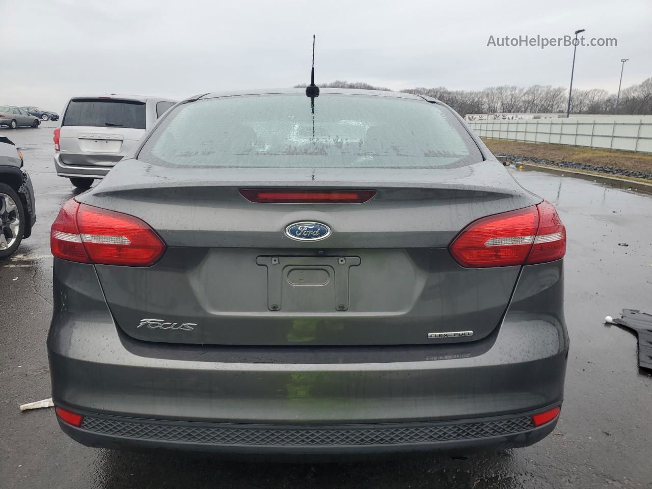 2016 Ford Focus S Gray vin: 1FADP3E2XGL356690