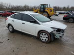 2018 Ford Focus S White vin: 1FADP3E2XJL302927