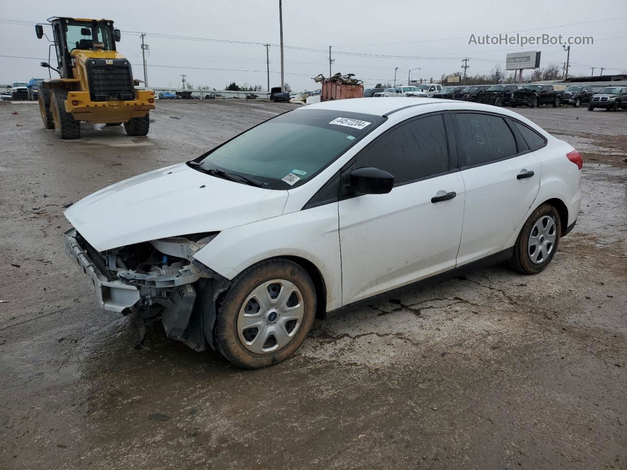 2018 Ford Focus S White vin: 1FADP3E2XJL302927