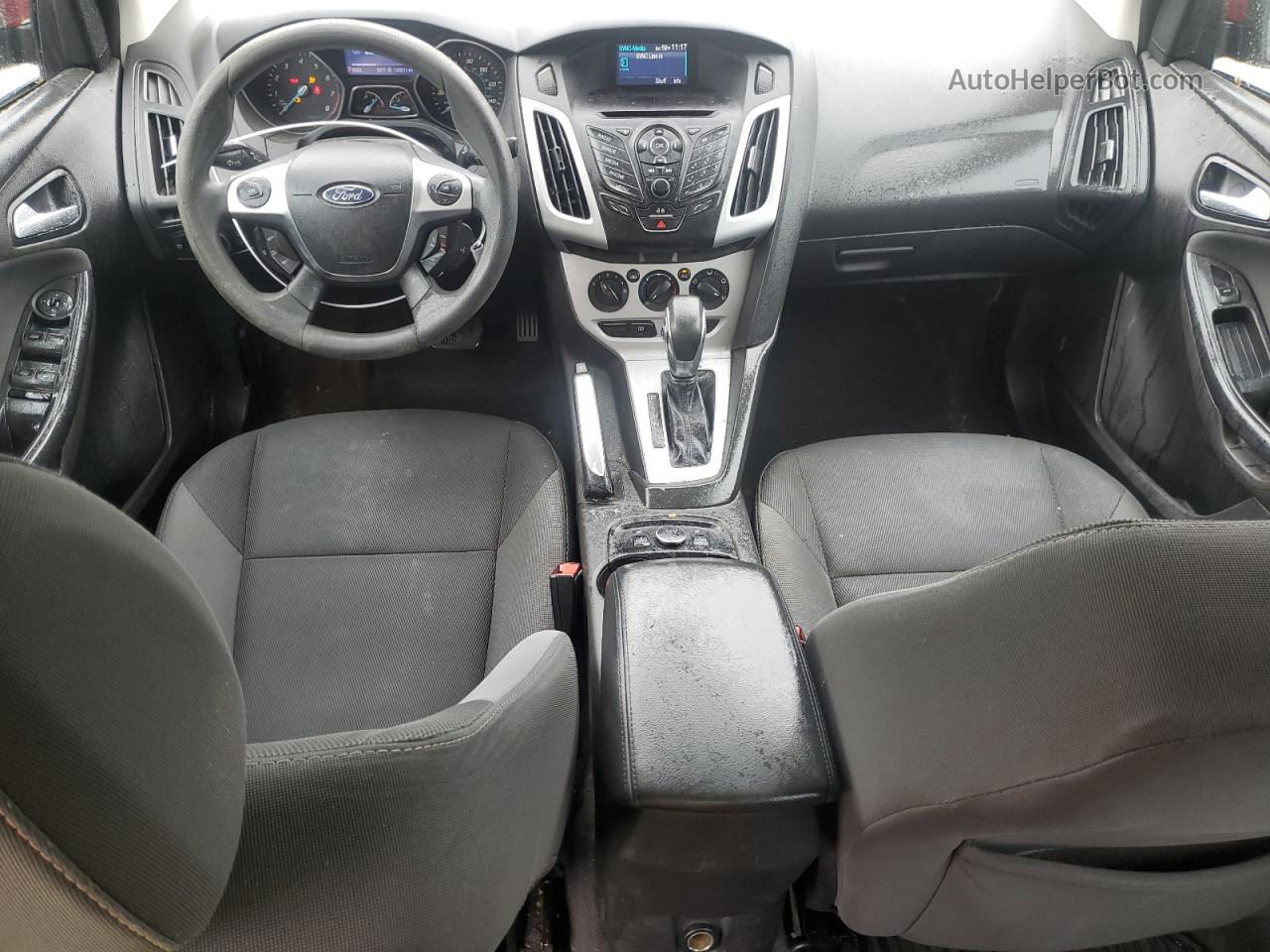 2013 Ford Focus Se Красный vin: 1FADP3F20DL274428