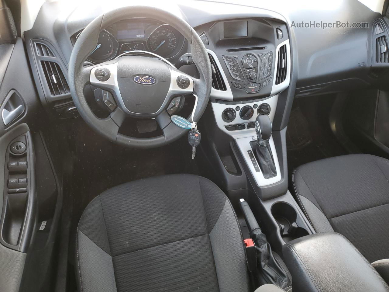 2013 Ford Focus Se Красный vin: 1FADP3F20DL276941