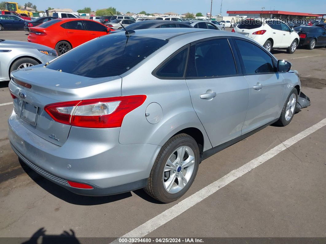 2013 Ford Focus Se Серебряный vin: 1FADP3F20DL325068