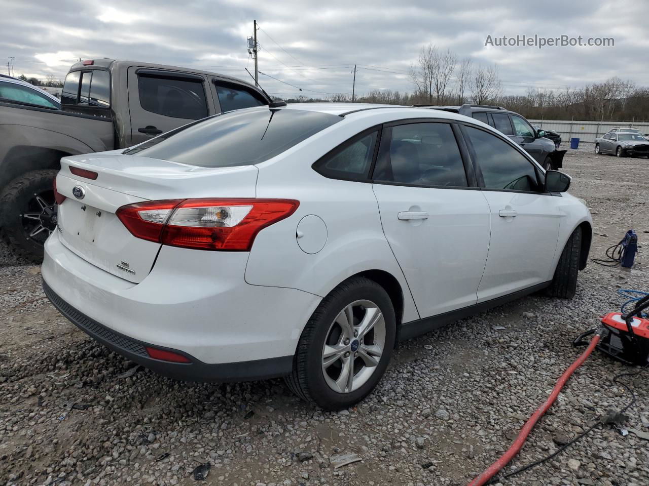 2014 Ford Focus Se White vin: 1FADP3F20EL179403