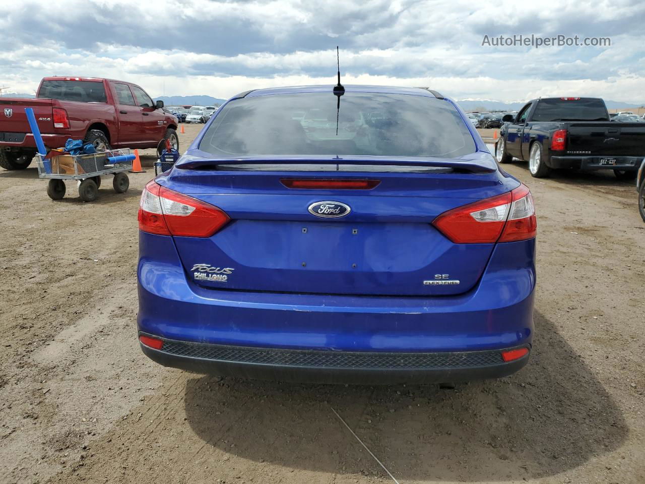 2014 Ford Focus Se Blue vin: 1FADP3F20EL325072