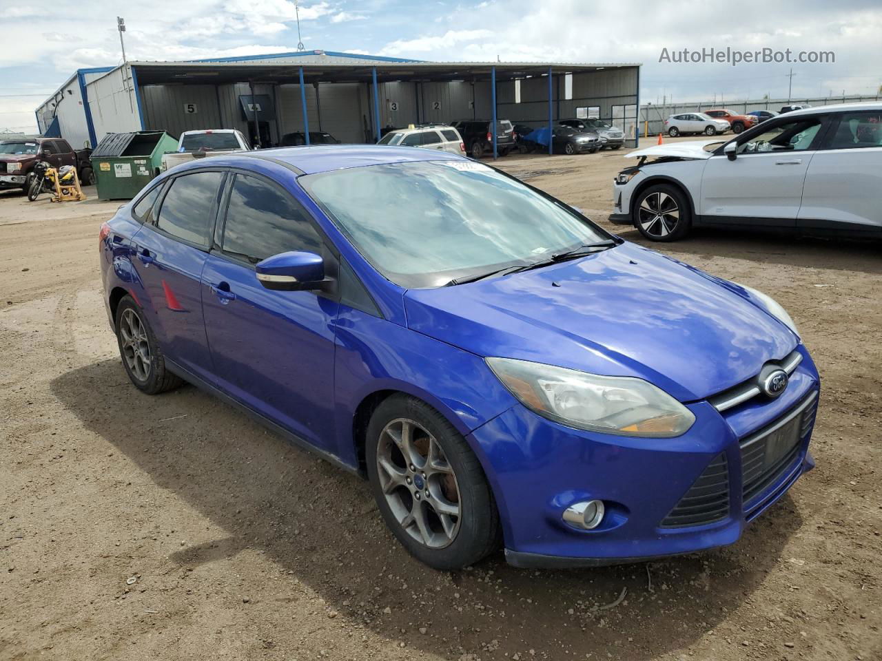 2014 Ford Focus Se Blue vin: 1FADP3F20EL325072