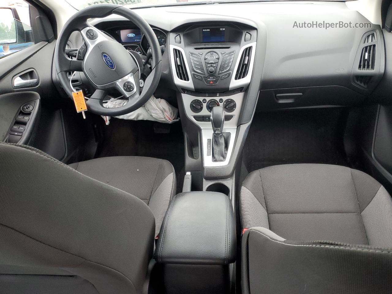 2014 Ford Focus Se Белый vin: 1FADP3F20EL388995