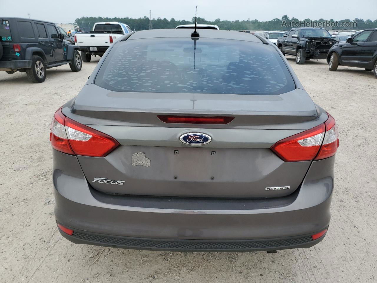 2014 Ford Focus Se Gray vin: 1FADP3F20EL440190