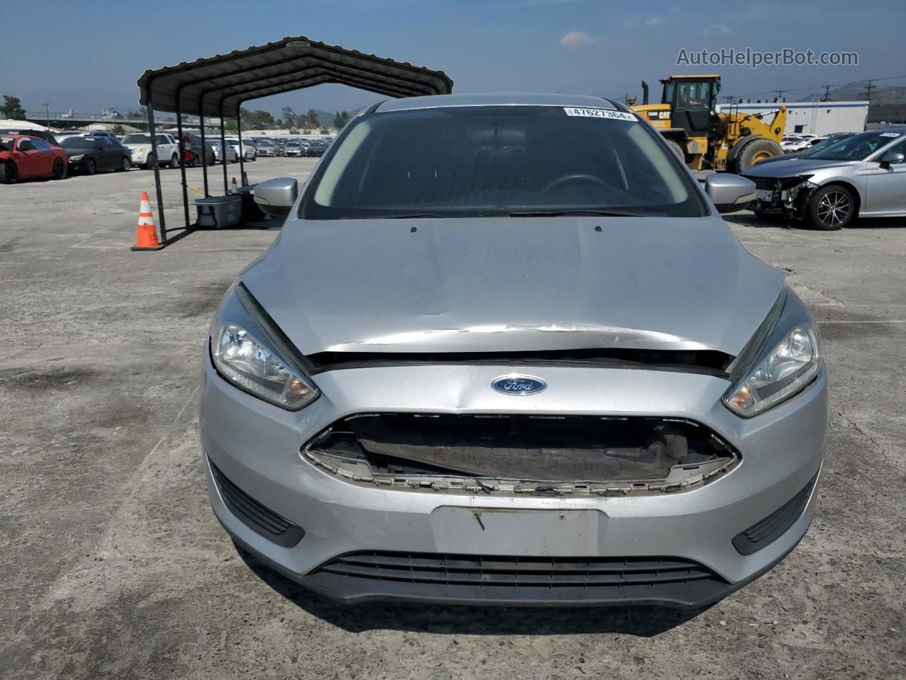 2015 Ford Focus Se Серебряный vin: 1FADP3F20FL207041