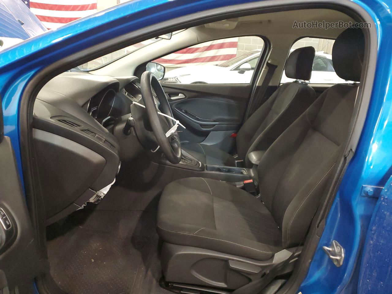 2015 Ford Focus Se Blue vin: 1FADP3F20FL207346