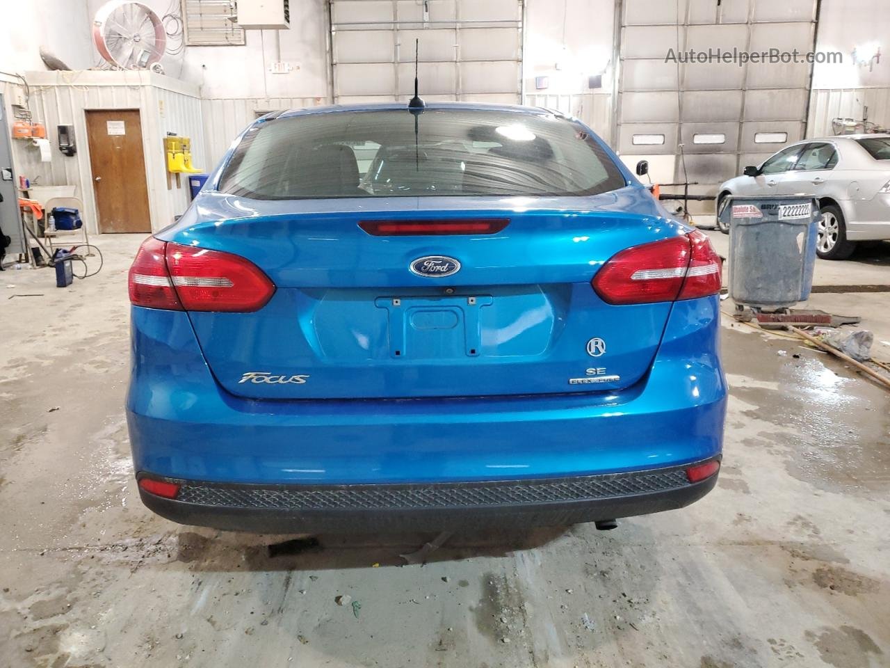 2015 Ford Focus Se Blue vin: 1FADP3F20FL207346