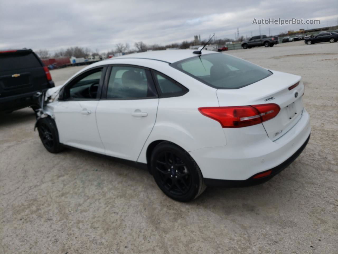 2016 Ford Focus Se White vin: 1FADP3F20GL311854