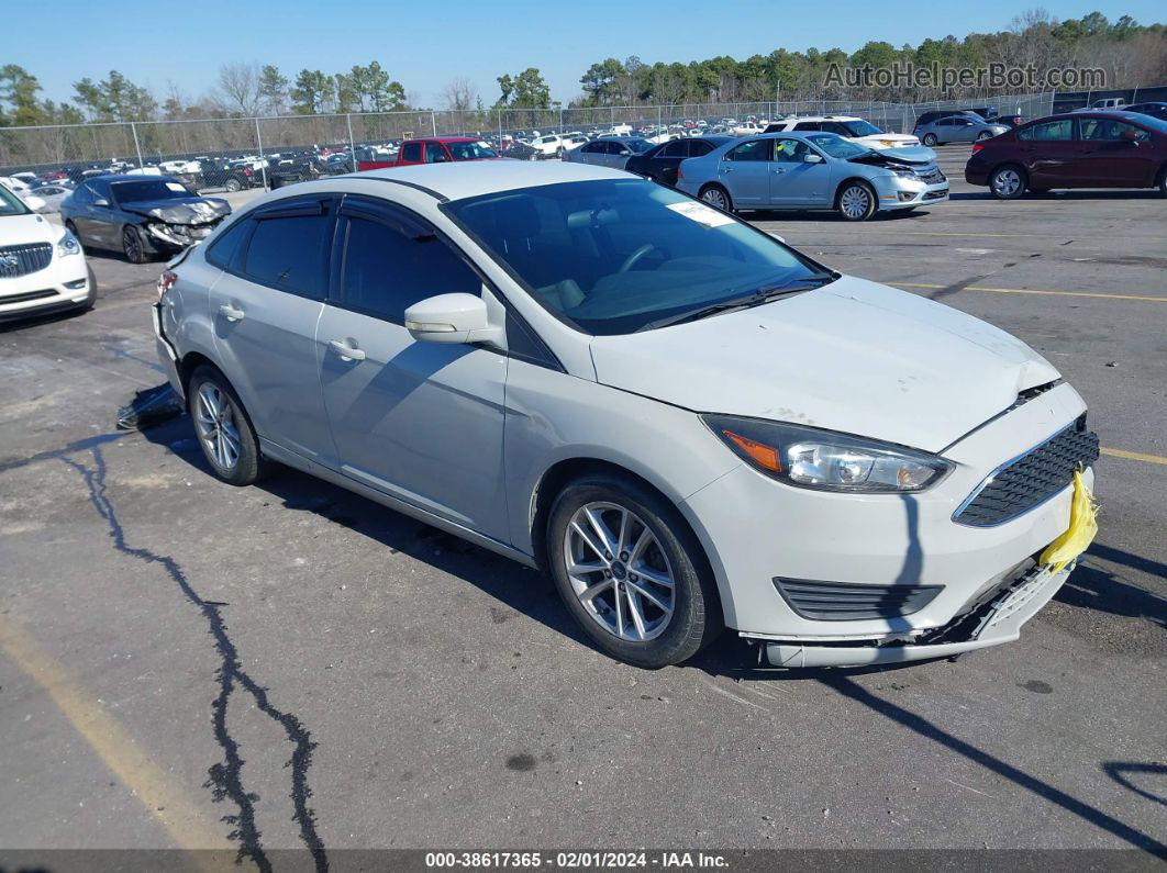 2016 Ford Focus Se Белый vin: 1FADP3F20GL319551