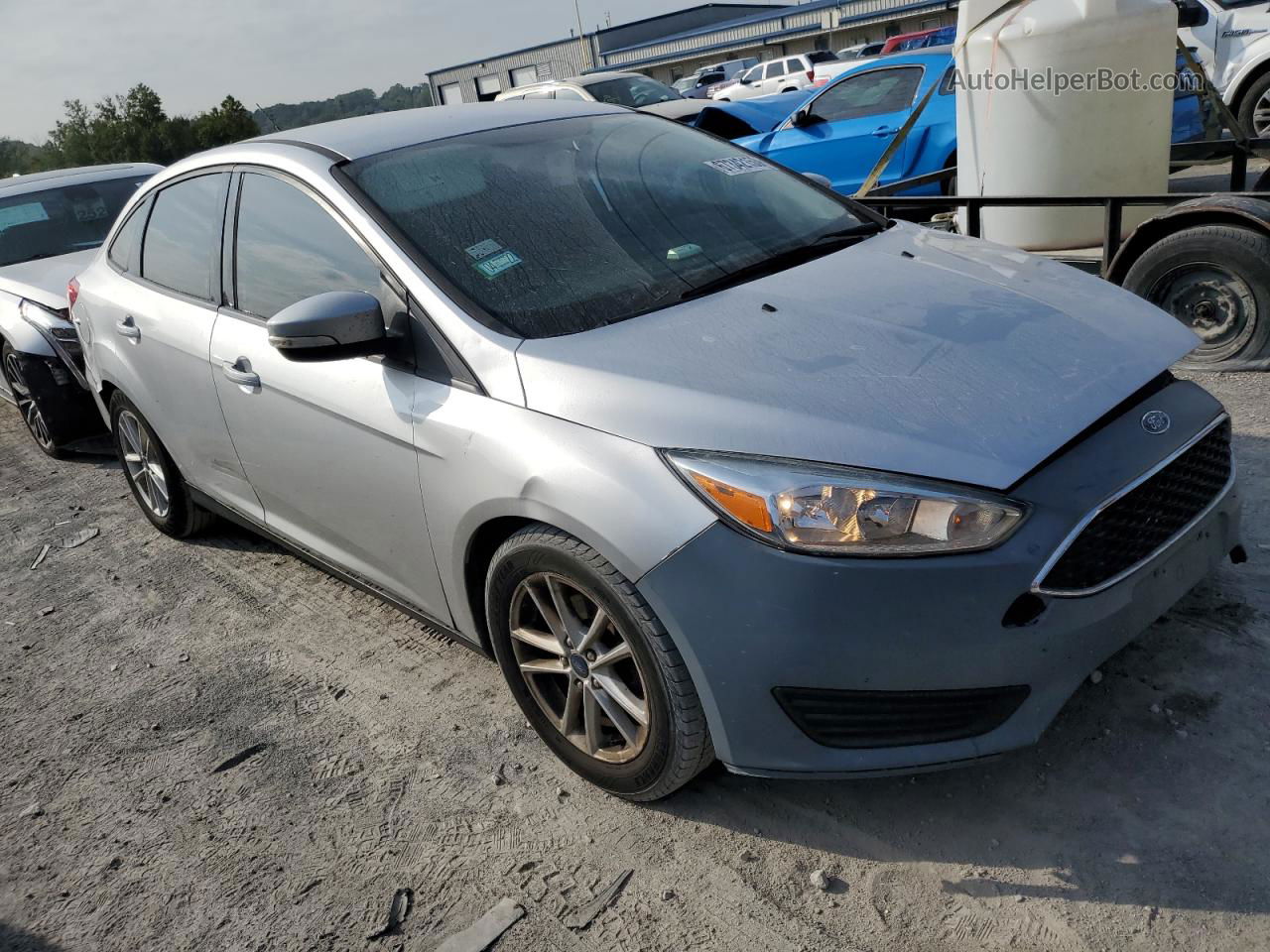 2017 Ford Focus Se Gray vin: 1FADP3F20HL341213