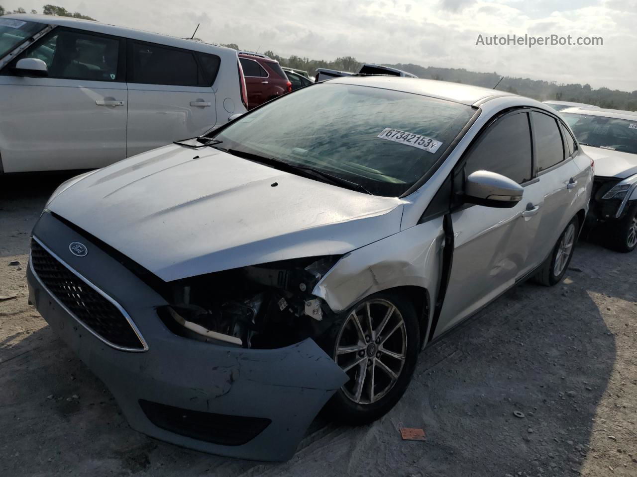 2017 Ford Focus Se Gray vin: 1FADP3F20HL341213