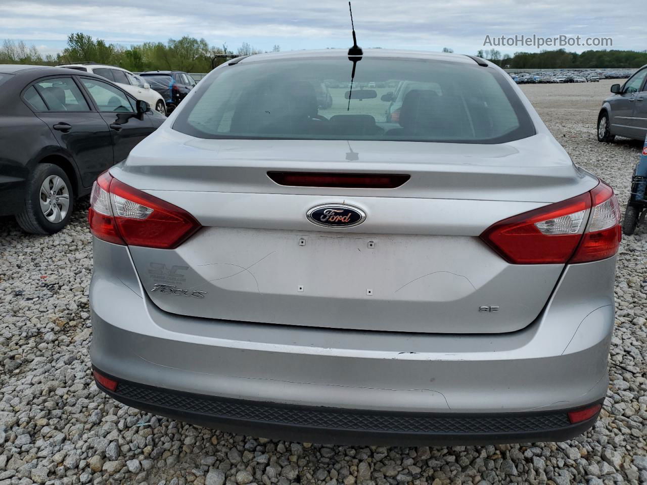 2014 Ford Focus Se Silver vin: 1FADP3F21EL227801