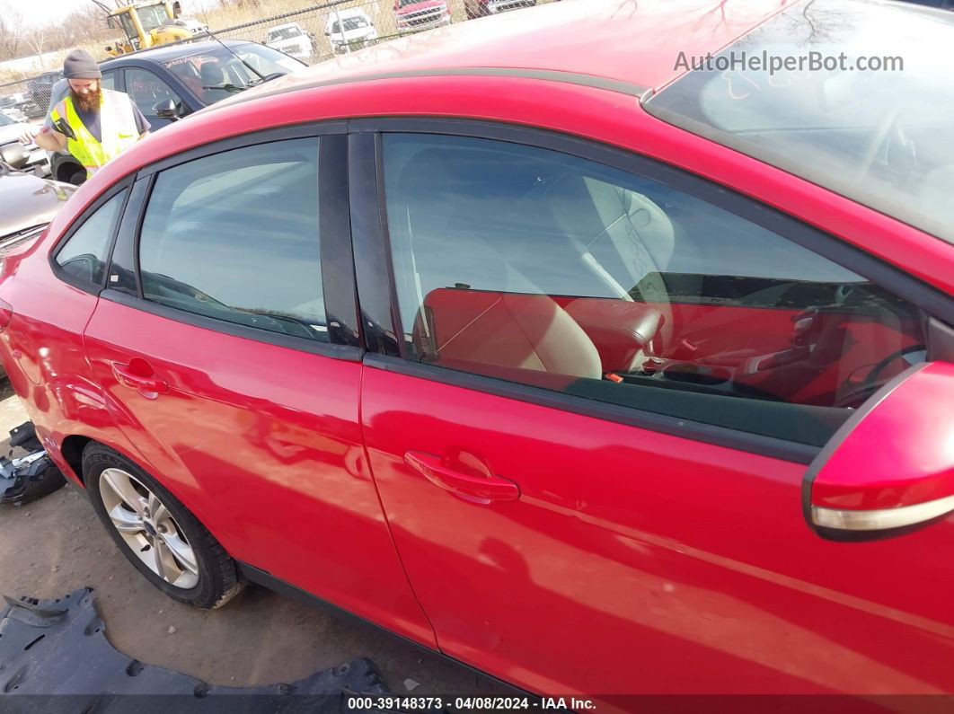 2014 Ford Focus Se Красный vin: 1FADP3F21EL283883