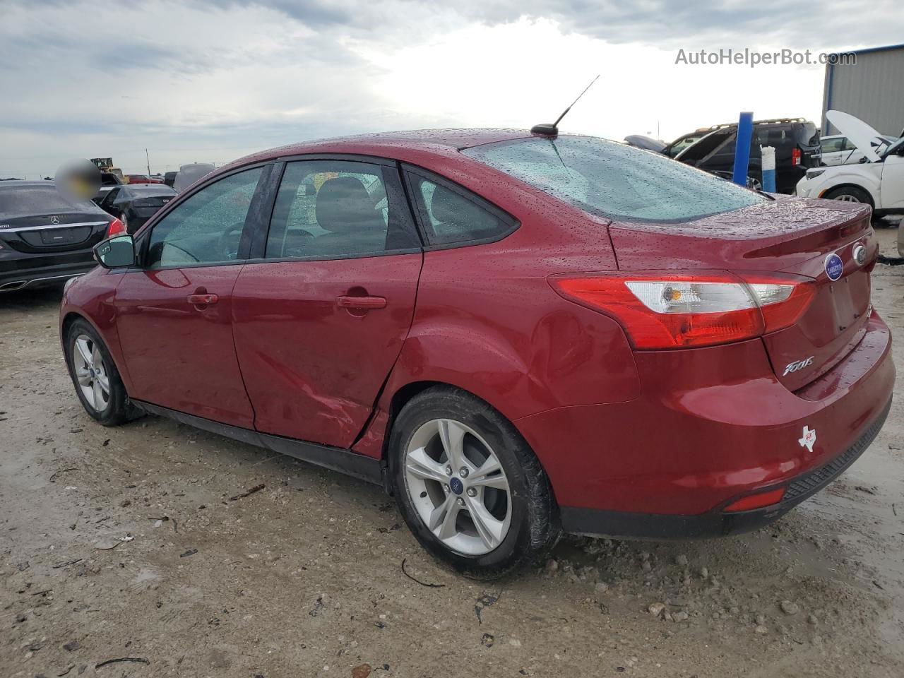 2014 Ford Focus Se Red vin: 1FADP3F21EL406176