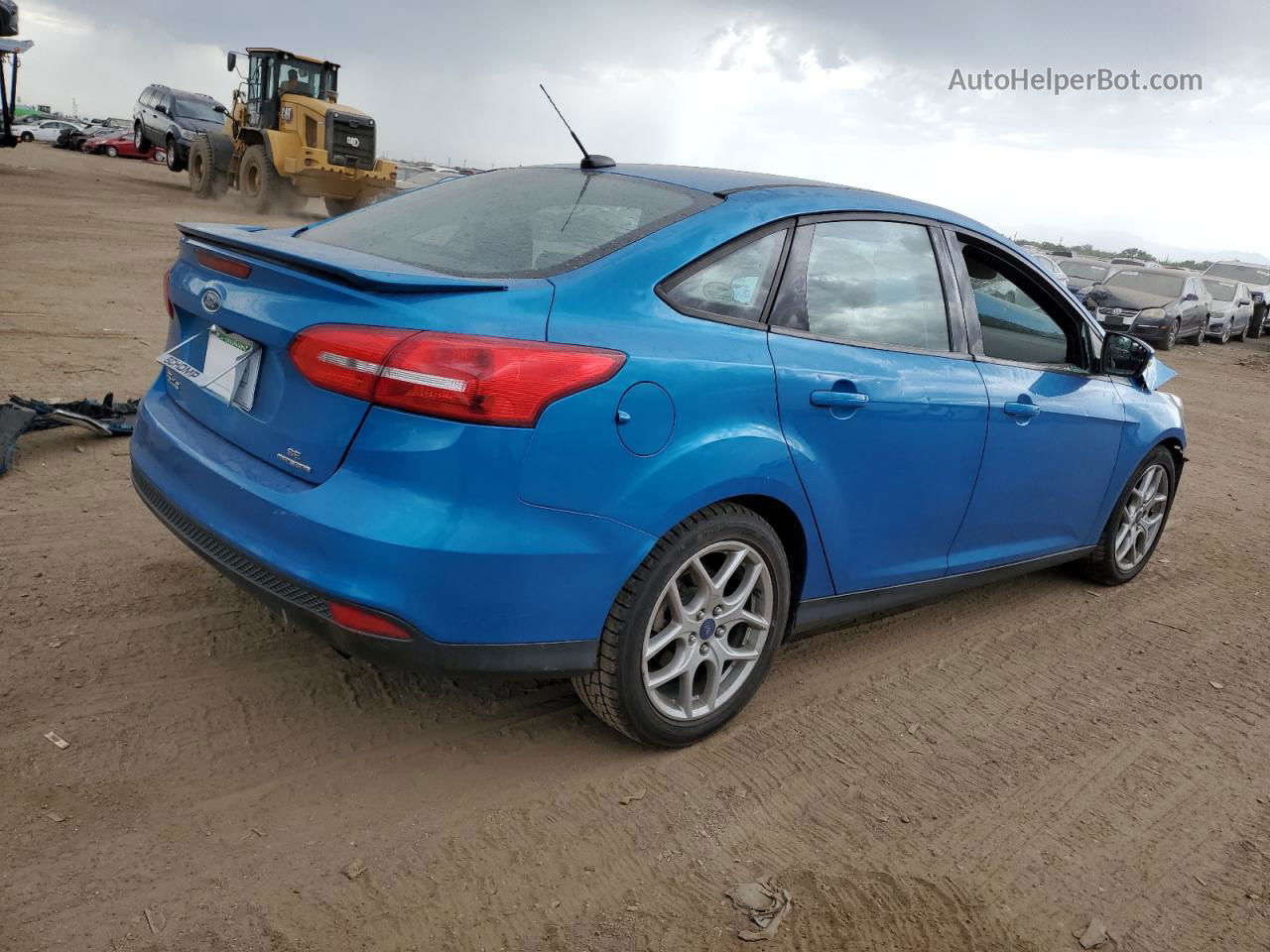 2015 Ford Focus Se Blue vin: 1FADP3F21FL334283