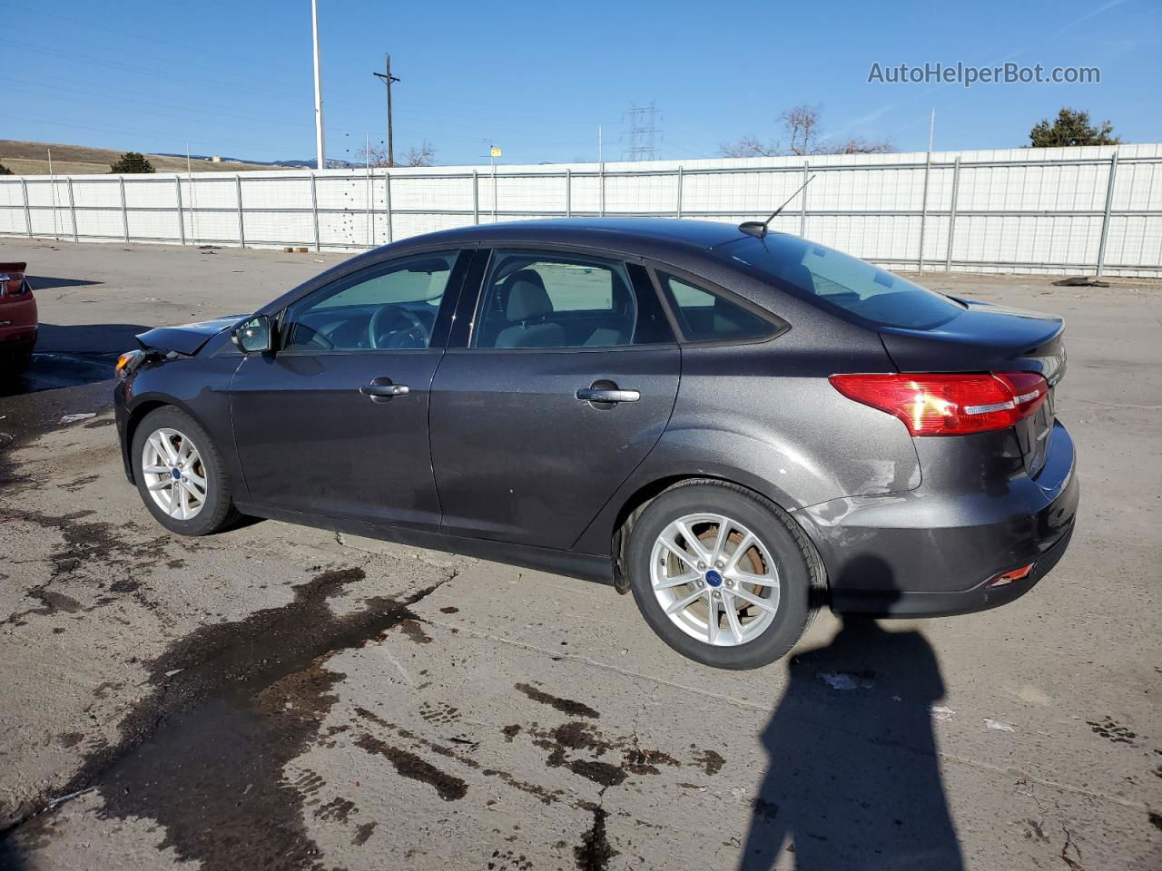 2015 Ford Focus Se Угольный vin: 1FADP3F21FL374069