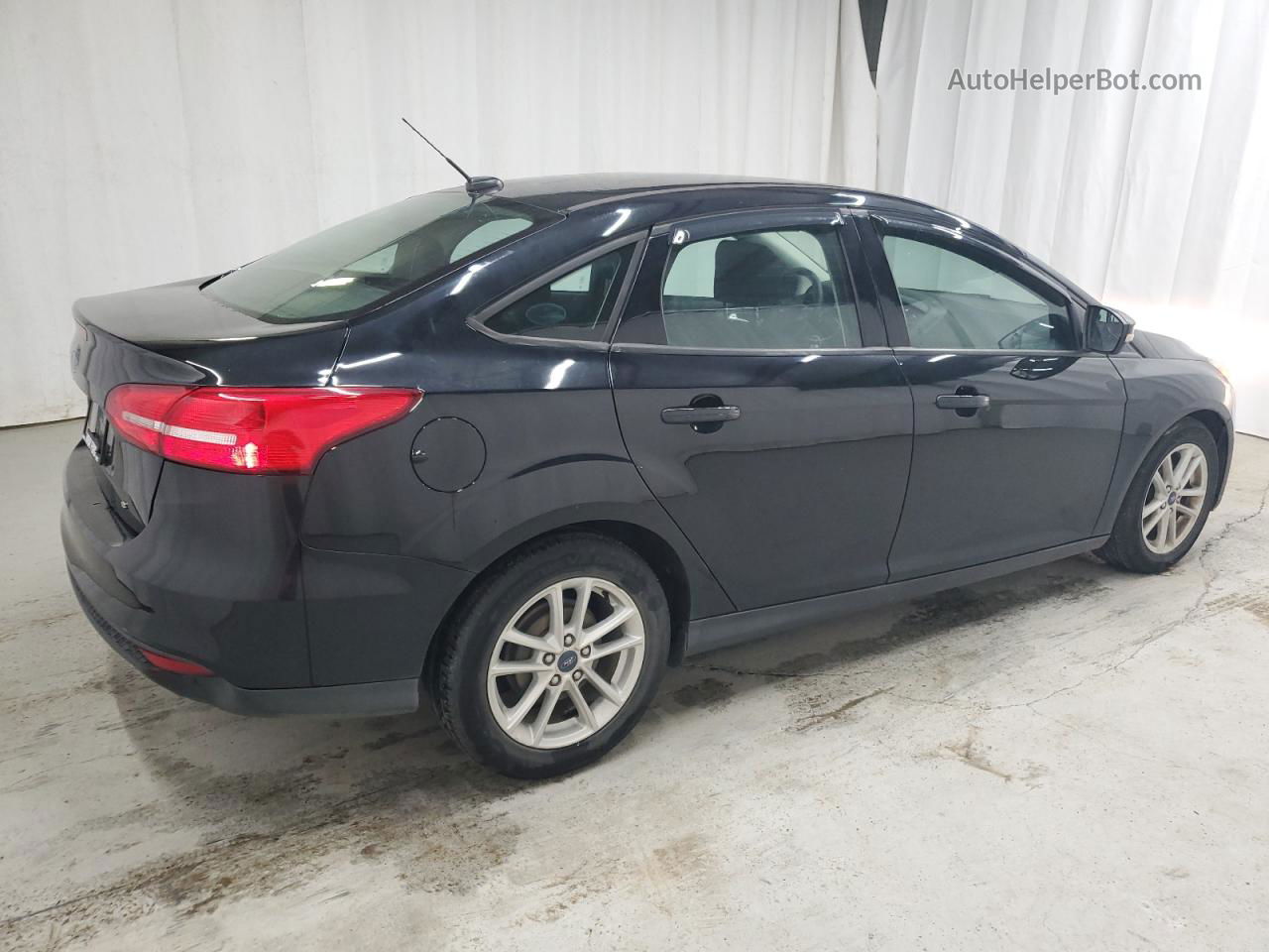 2017 Ford Focus Se Black vin: 1FADP3F21HL227849