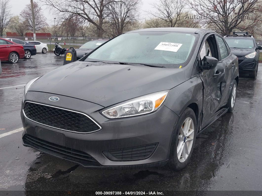 2018 Ford Focus Se Gray vin: 1FADP3F21JL206926