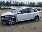 2018 Ford Focus Se White vin: 1FADP3F21JL332705