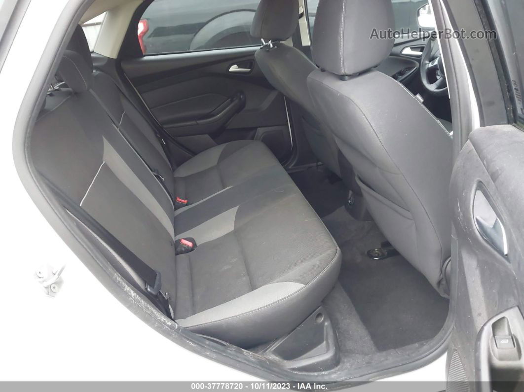 2013 Ford Focus Se Белый vin: 1FADP3F22DL198419