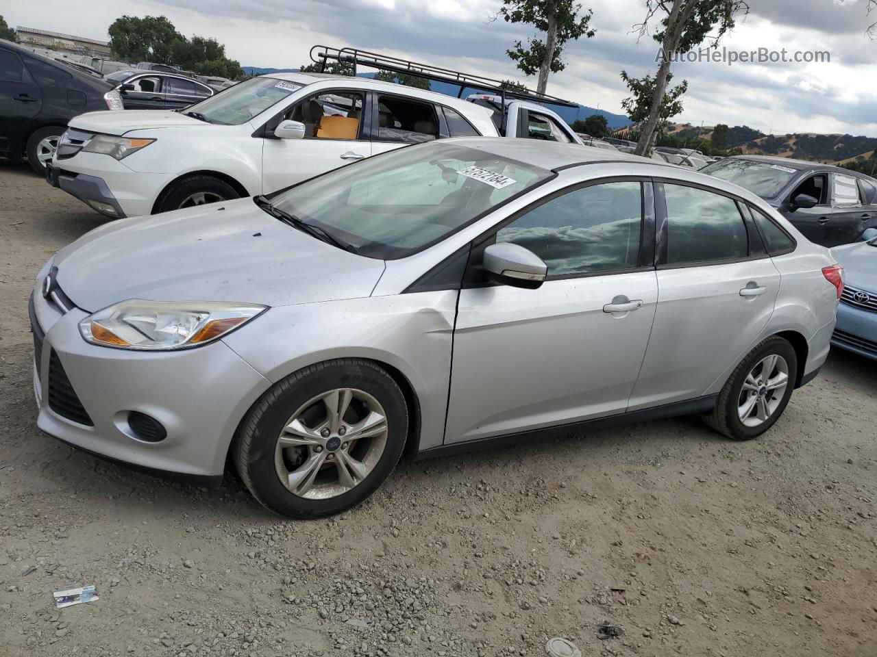 2013 Ford Focus Se Silver vin: 1FADP3F22DL211119