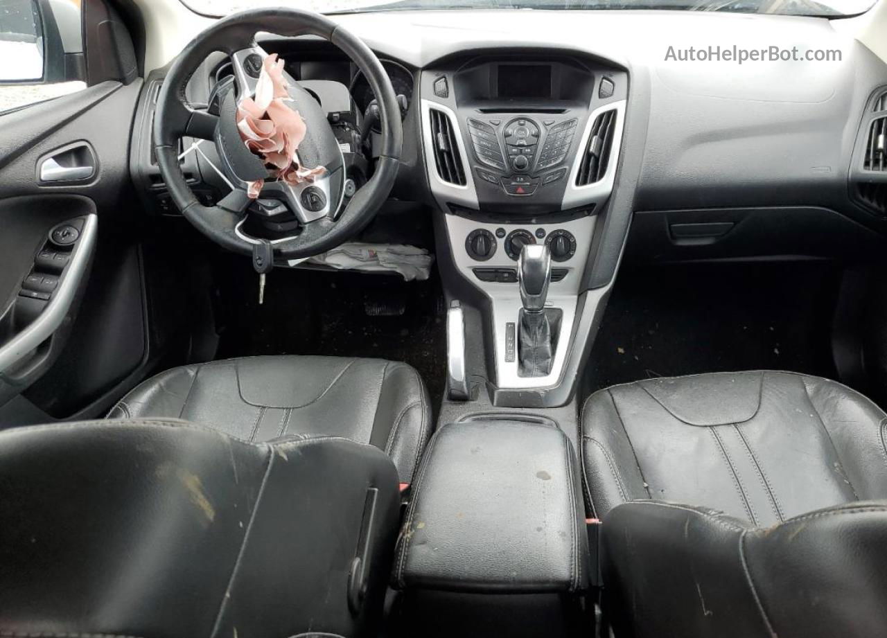 2013 Ford Focus Se Серебряный vin: 1FADP3F22DL225988