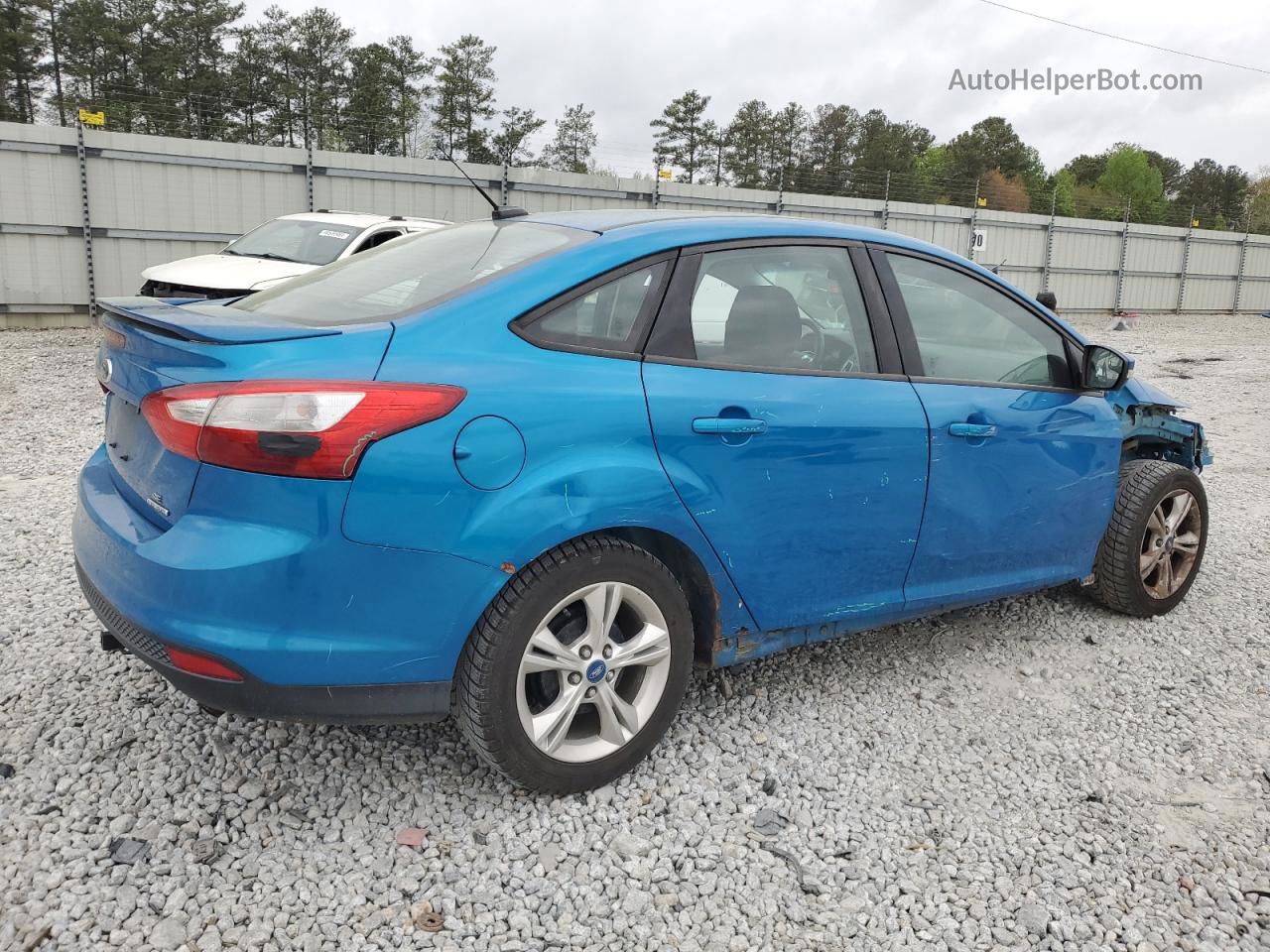 2013 Ford Focus Se Blue vin: 1FADP3F22DL281218