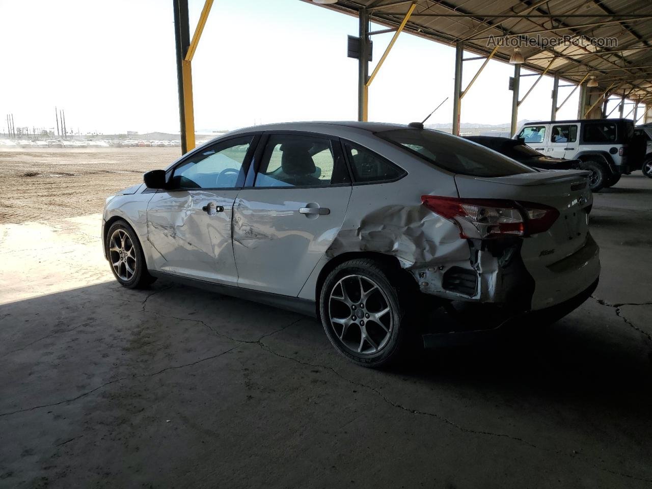 2014 Ford Focus Se White vin: 1FADP3F22EL174591