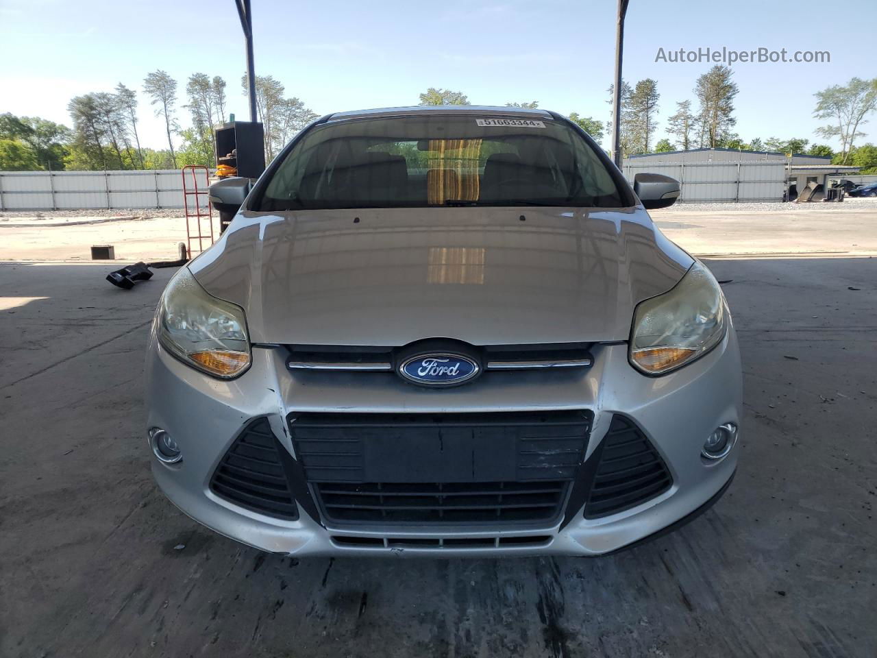 2014 Ford Focus Se Silver vin: 1FADP3F22EL284489