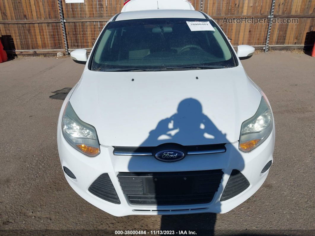 2014 Ford Focus Se Белый vin: 1FADP3F22EL399061