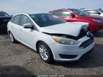 2016 Ford Focus Se White vin: 1FADP3F22GL264634