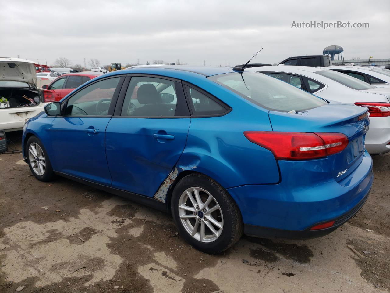 2016 Ford Focus Se Синий vin: 1FADP3F22GL368718