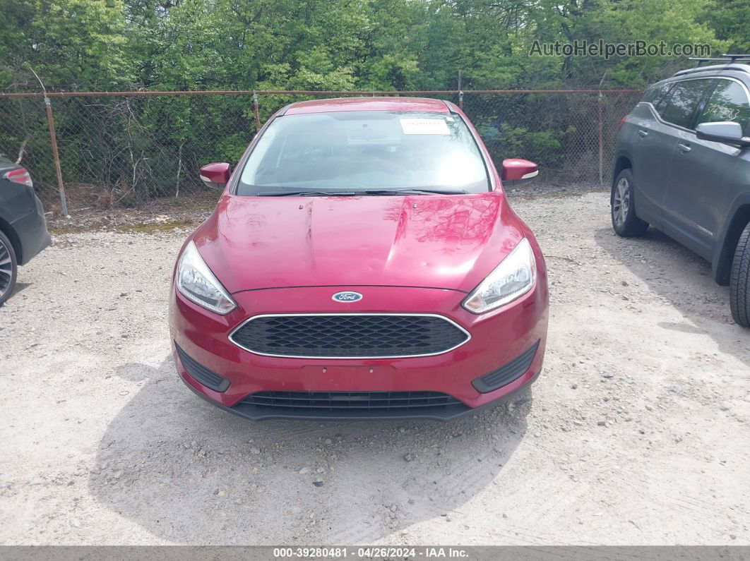 2017 Ford Focus Se Red vin: 1FADP3F22HL203981